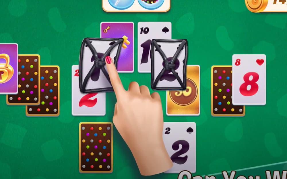 Candy Crush Solitaire gameplay
