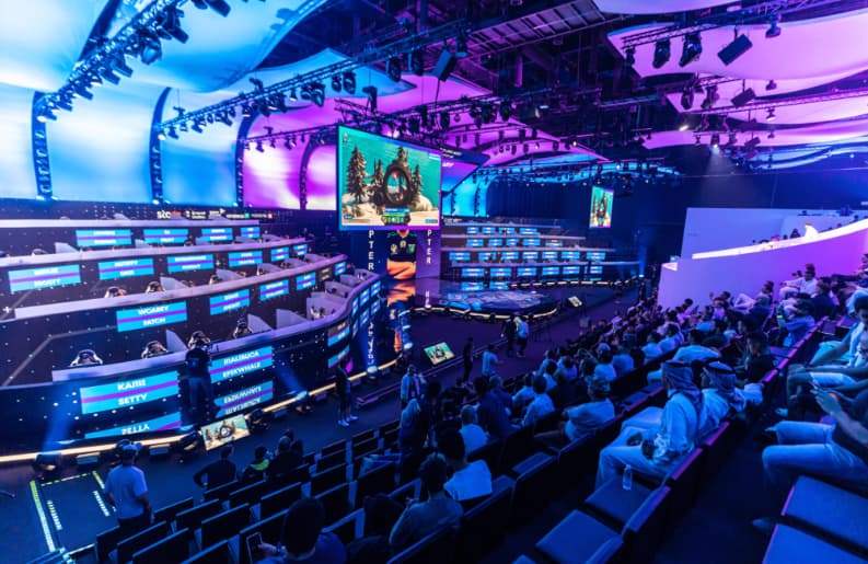 How Dubai Program for Gaming 2033 setting examples to embrace the world of video games with open arms